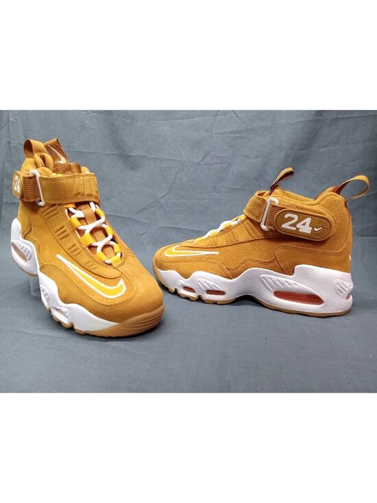 Nike Other - Nike Air Griffey Max 1 (GS) Sneakers Wheat Pollen White Boys Size 5 NEW IN BOX!